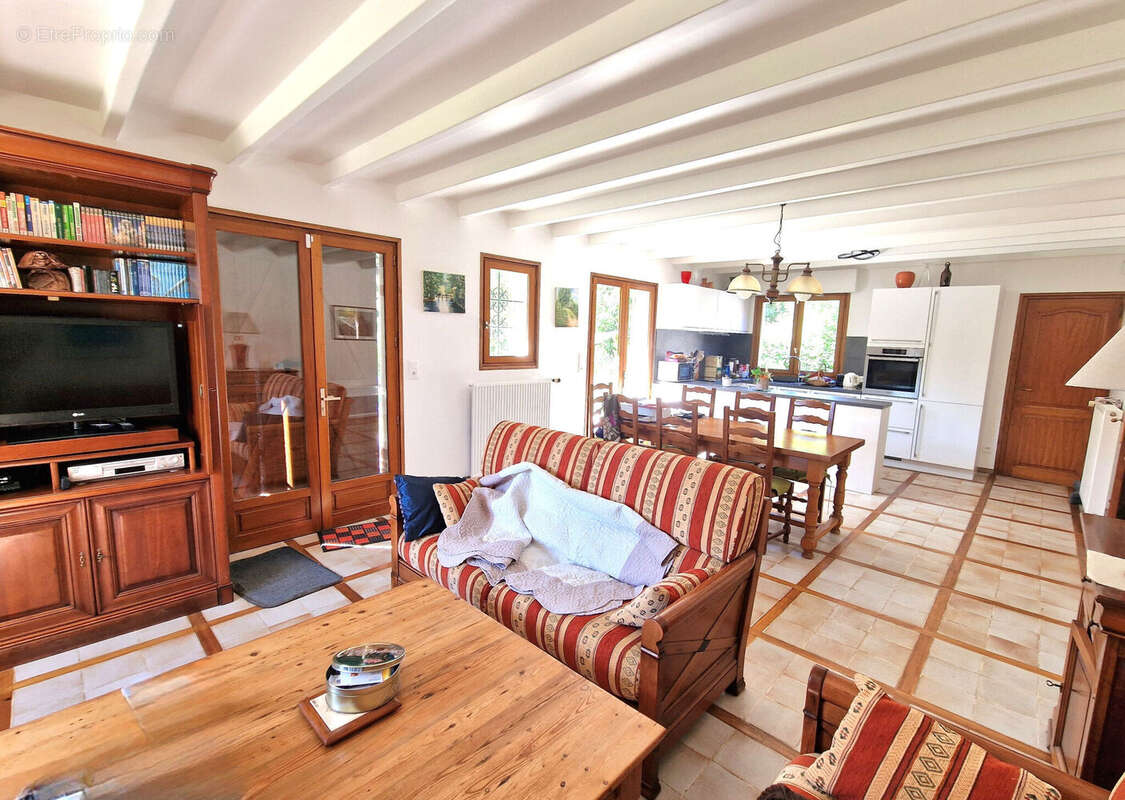 Maison 85 m² à Beaumerie-Saint-Martin  - photo 3