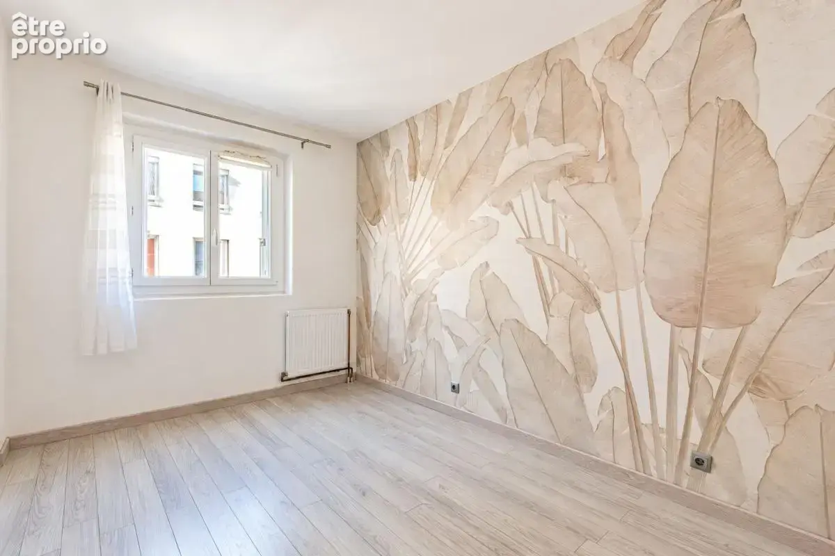 Appartement T2 À Vendre en Centre-Ville de Reims - photo 5