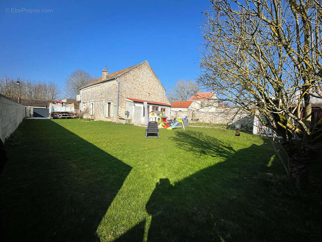 Maison Sivry Courtry 6 pièce(s) 155 m² - photo 18
