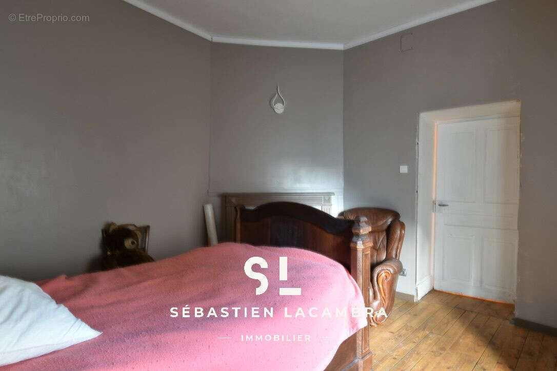 Maison en pierre rénovée   5 pièces   Piscine avec dôme   Terrain arboré - photo 13
