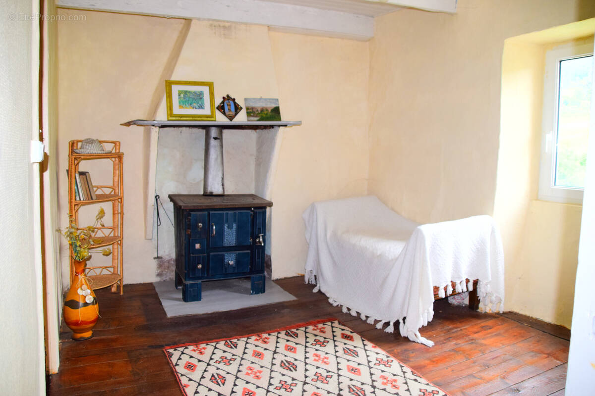 Maison à SAINT-CIRGUES-EN-MONTAGNE