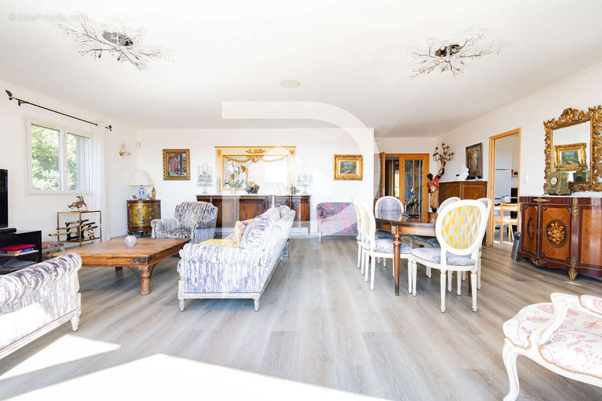 Maison à MARSEILLE-10E