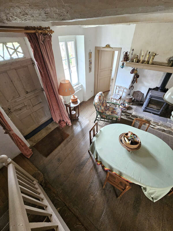 Maison à LA SALVETAT-PEYRALES