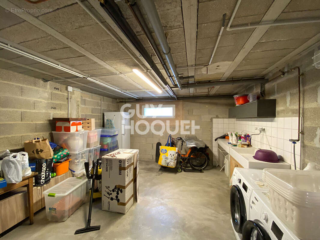 Maison Vaires Sur Marne 6 pièce(s) 170.43 m2 - photo 17