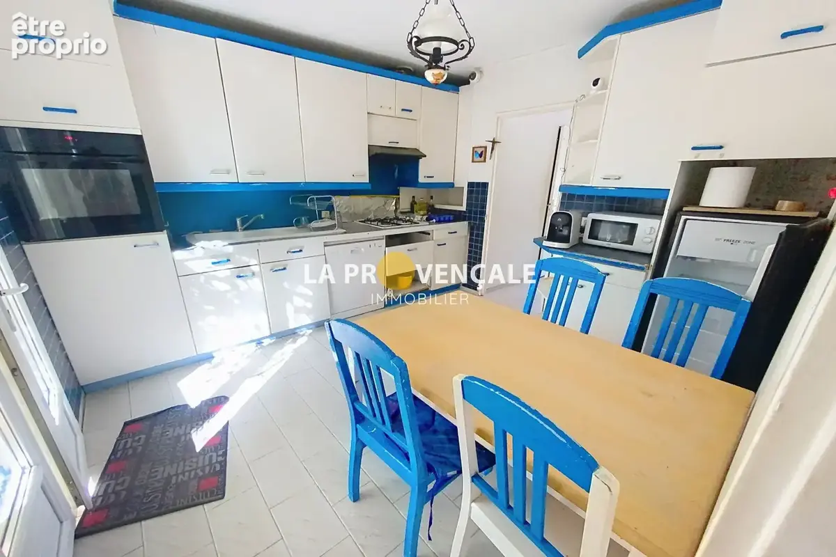 Maison 5 pièces 130 m² à vendre à Greasque (13850) - photo 6