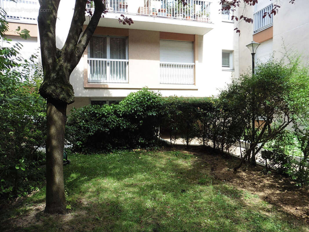 Appartement à PARIS-12E