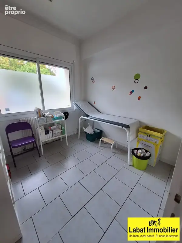 Commerce 37 m² à vendre à Bayonne (64100) - photo 3