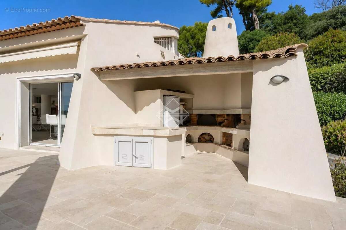Maison à CAGNES-SUR-MER