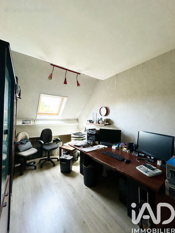Photo 2 - Maison à MOISSY-CRAMAYEL