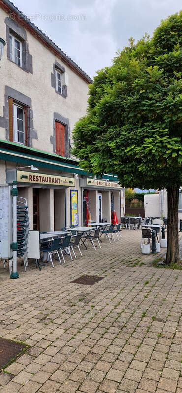 Commerce à VARENNES-SUR-MORGE