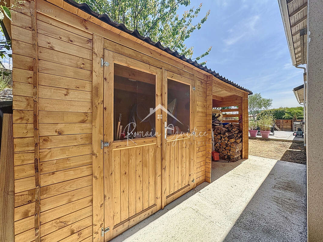 Villa type 7 de 137 m2 sur son terrain de 770 m2 - photo 5