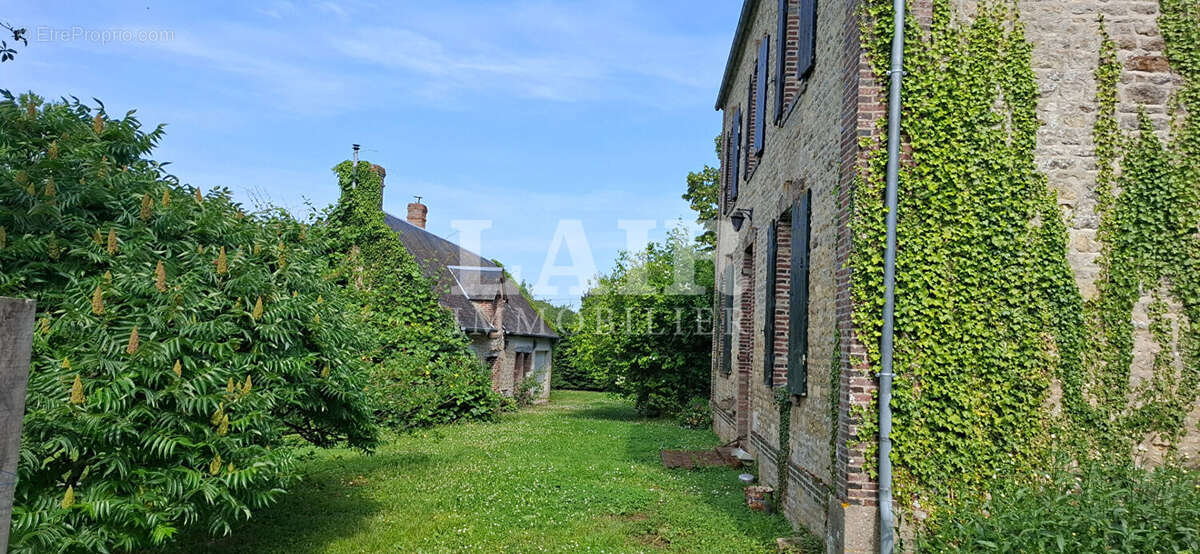 Maison de Maître et ancien presbytère - Ref S15421 - photo 2