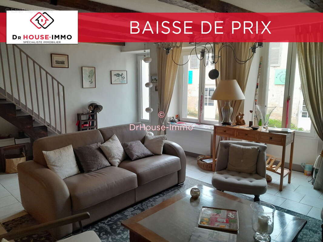 Maison à LATILLE