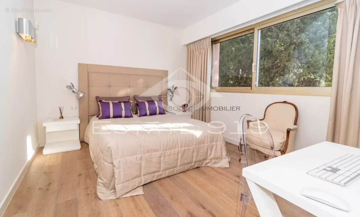 Appartement à LE CANNET