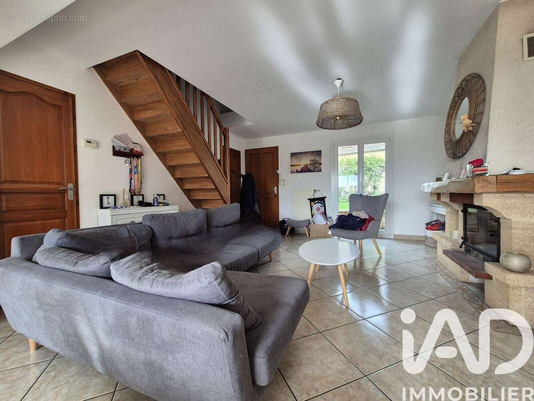 Photo 8 - Maison à CHERISY