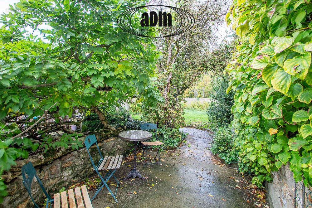 Maison à CRECY-LA-CHAPELLE