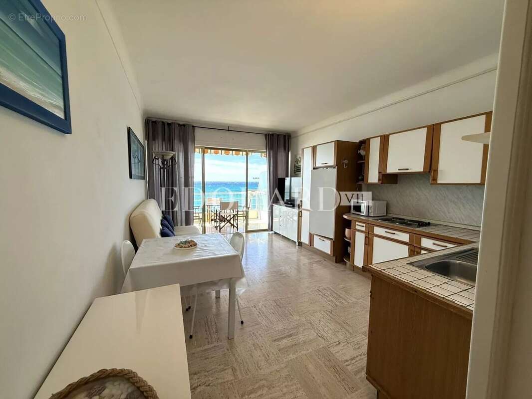 Appartement à MENTON