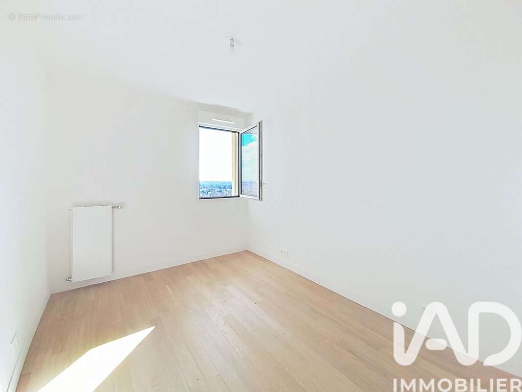 Photo 9 - Appartement à LE PLESSIS-ROBINSON