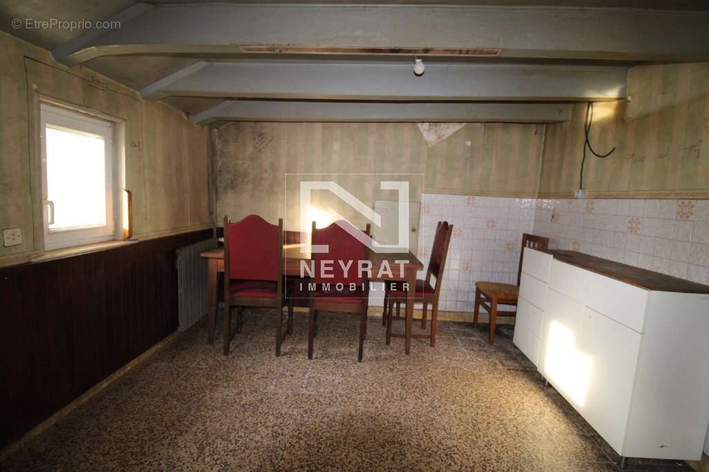 Maison à SAINT-MARTIN-EN-BRESSE