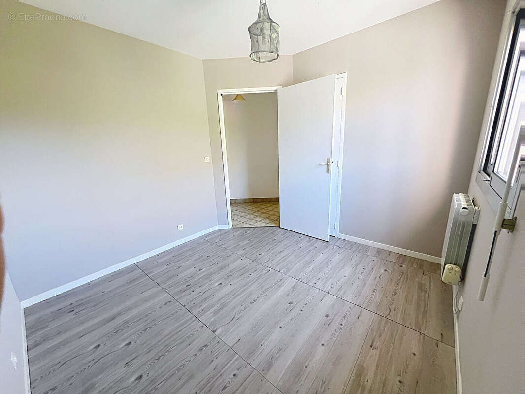 Appartement à FRANQUEVILLE-SAINT-PIERRE