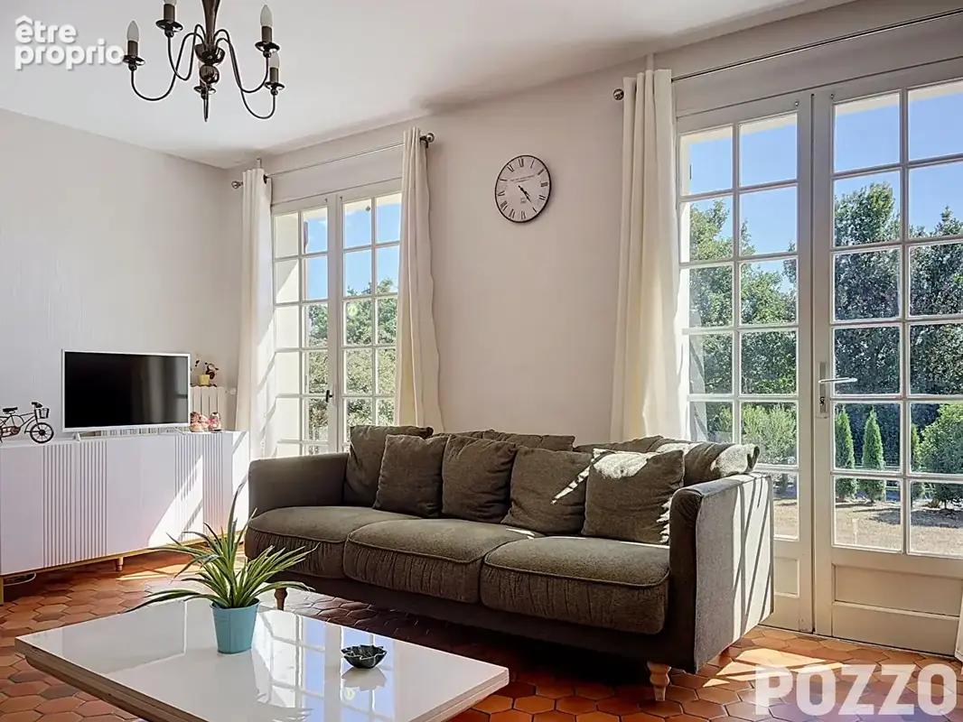A VENDRE Maison familiale de 155 m² avec 5 chambres à Condé-sur-Vire !! - photo 6