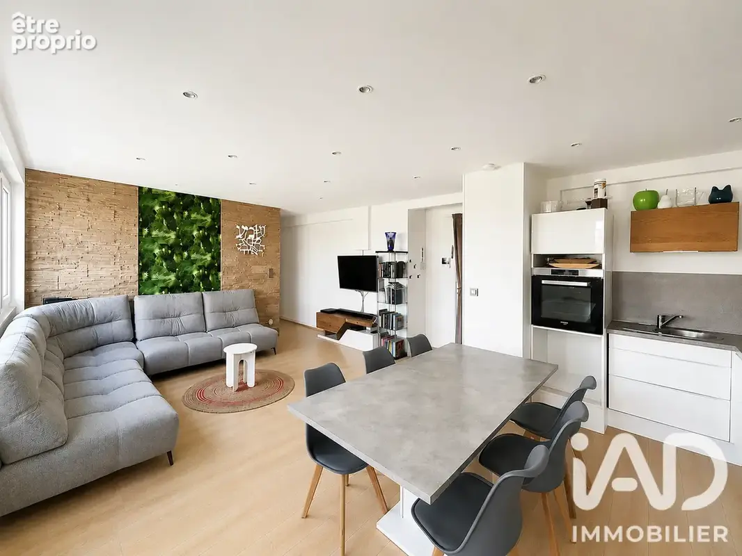 Photo 1 - Appartement à LYON-6E