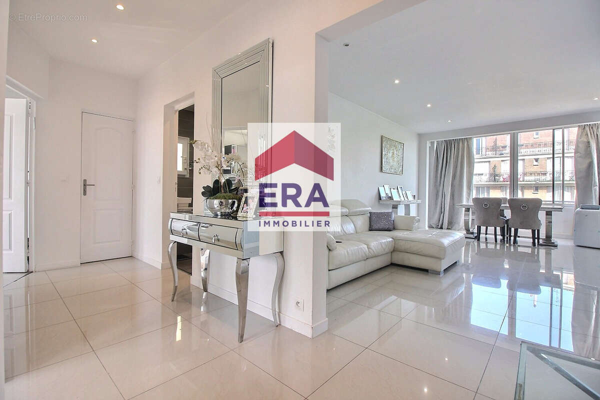 Appartement à SAINT-OUEN