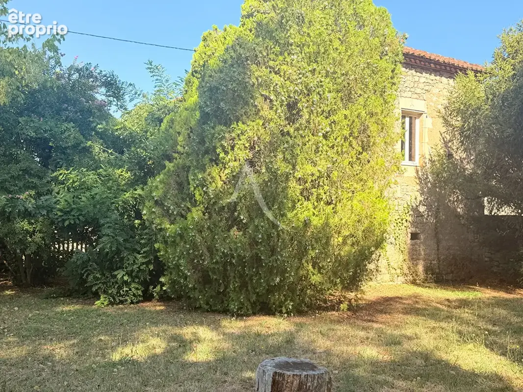 Bel ensemble grande maison, grange et petite maison à rénover, terrain - photo 13