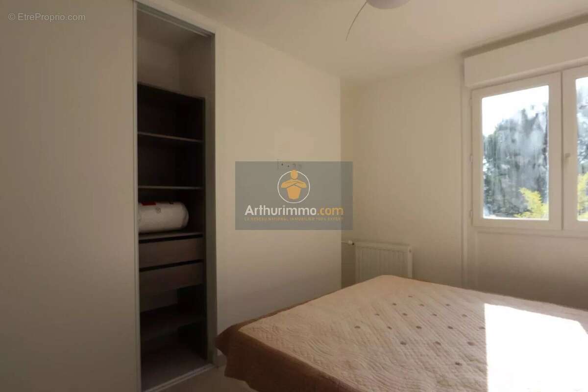 Appartement à APT