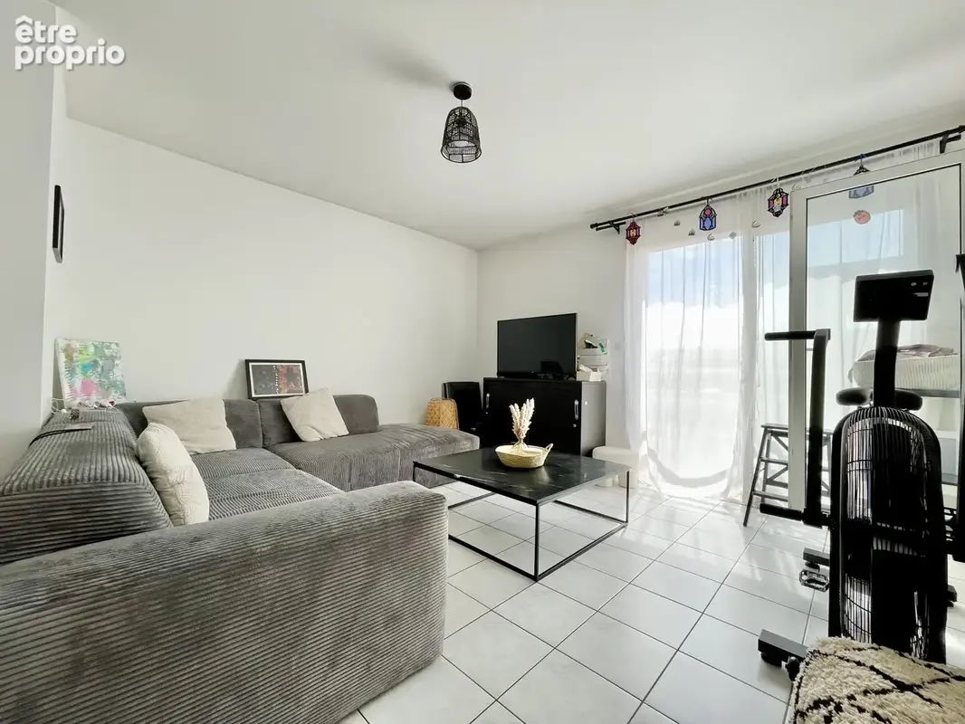 Photo Appartement à Argenteuil au prix de 180 000€