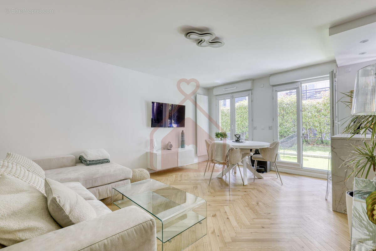 Appartement à THIAIS