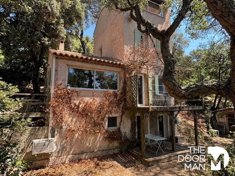 Maison à GRIMAUD
