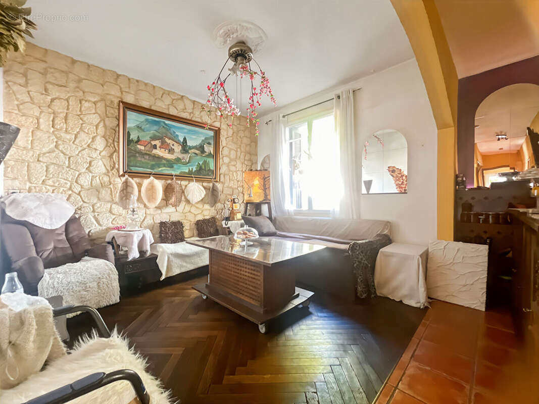 Maison à MARSEILLE-13E