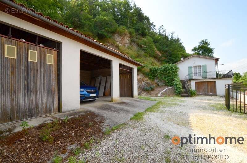 Maison à CONFOLENS