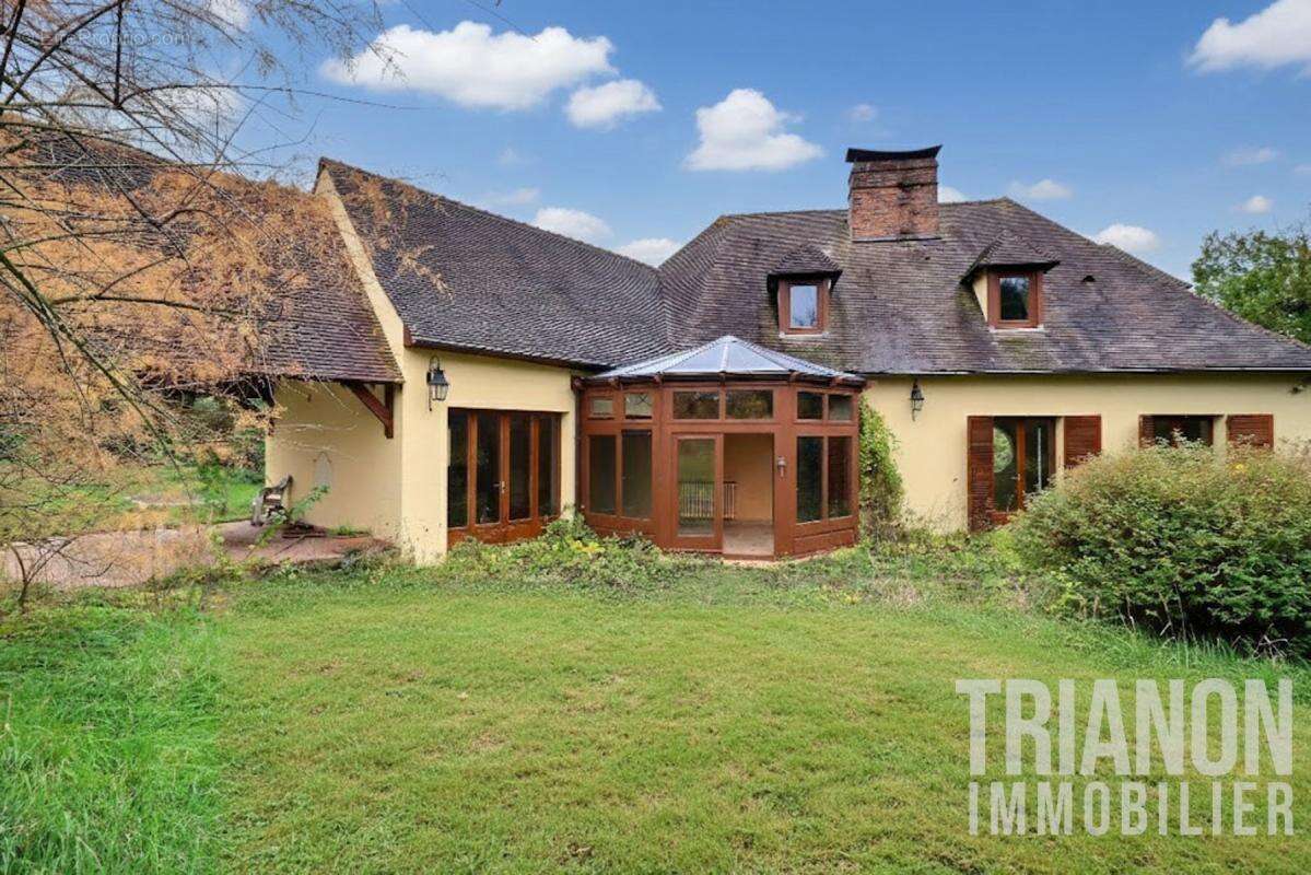 Maison à MEZY-SUR-SEINE