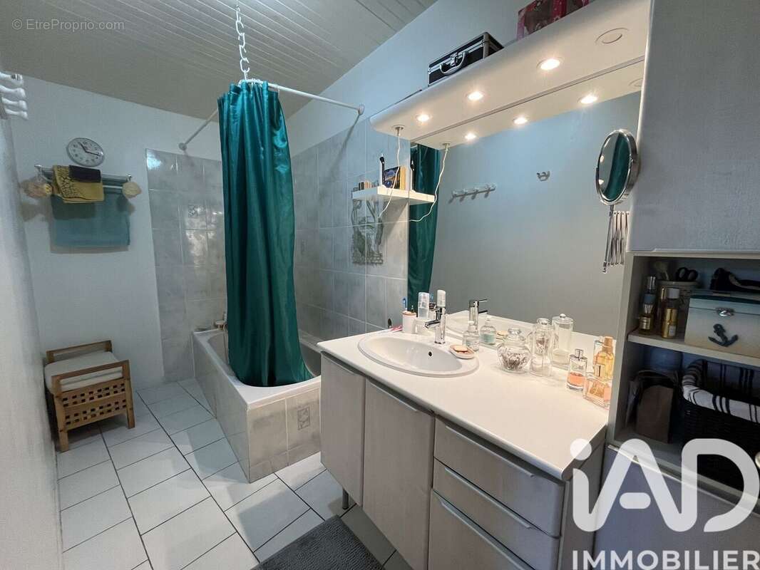 Photo 8 - Maison à MONTEMBOEUF