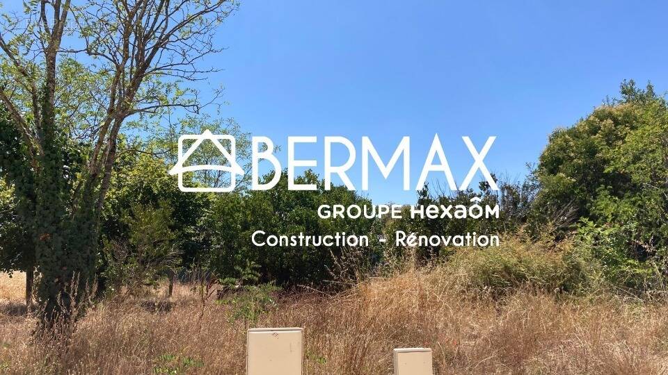 Terrain à CHATEAUNEUF-SUR-CHARENTE