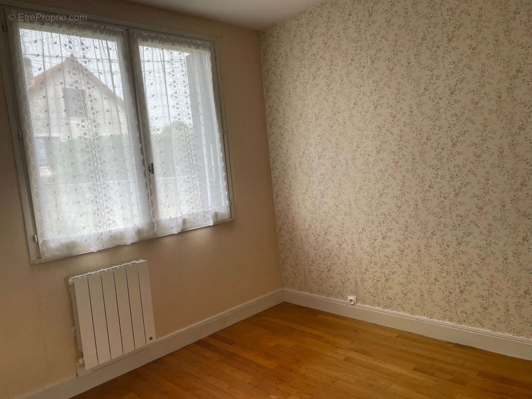 Maison à LA FERTE-GAUCHER