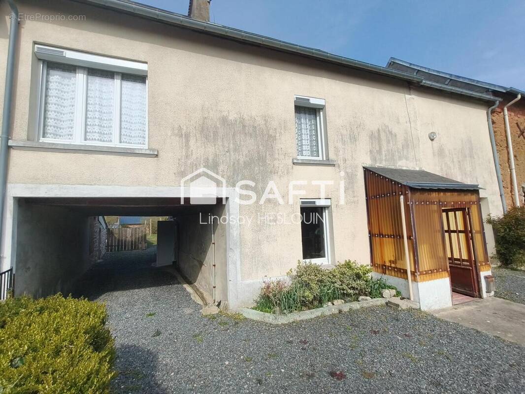 Photo 1 - Maison à MONTREUIL-SUR-LOZON
