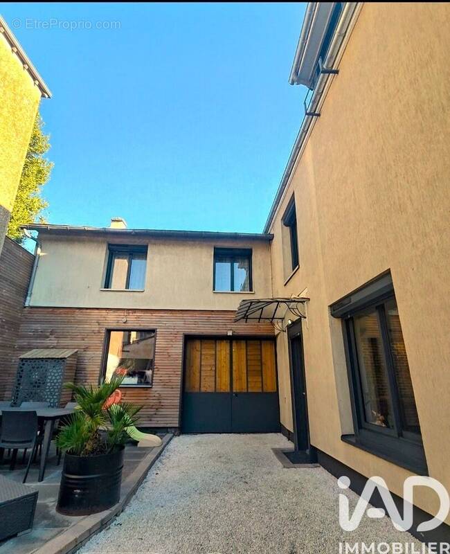 Photo 1 - Maison à BROU