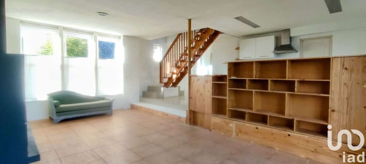 Photo 3 - Maison à SAINT-CYR-DU-BAILLEUL