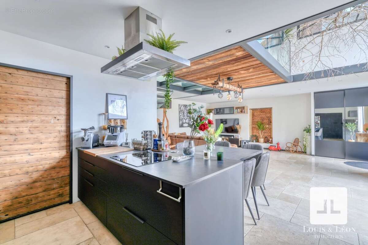 Maison à FAREINS