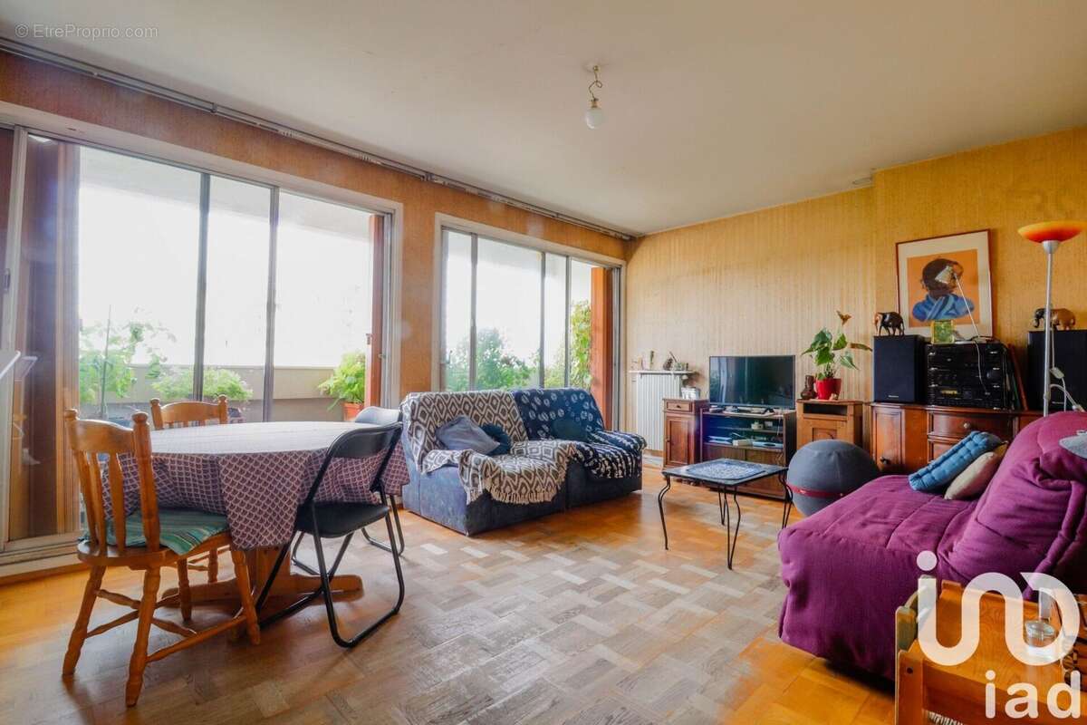 Photo 2 - Appartement à LONGJUMEAU