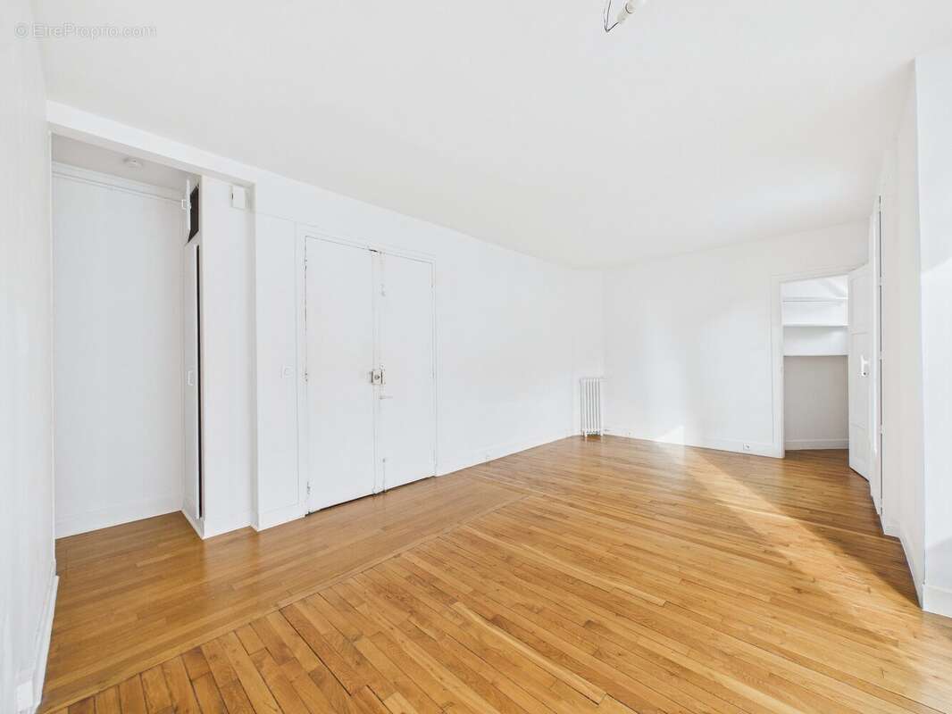 Appartement à PARIS-5E