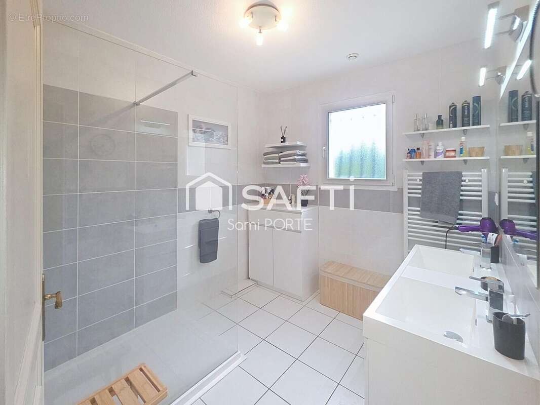 Photo 5 - Maison à LA SAULCE