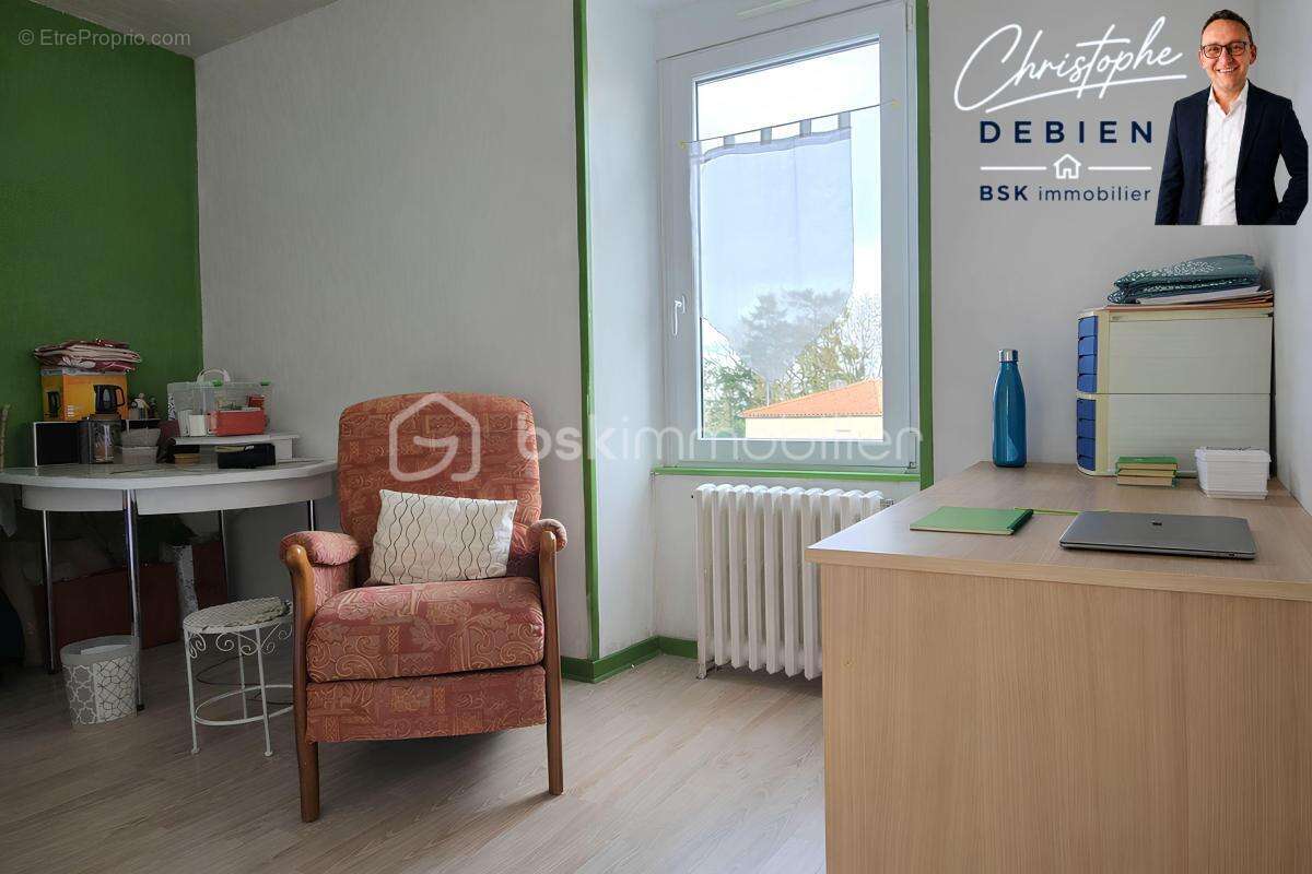 Pavillon familial 221 m² – 6 chambres – jardin clos & dépendances – centre de chavagnes-en-paillers - photo 11