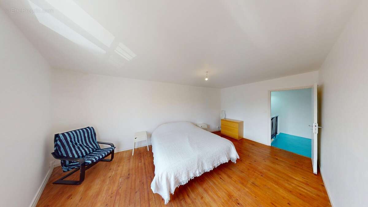 Rabastens, proche centre ville, maison T3 - photo 11