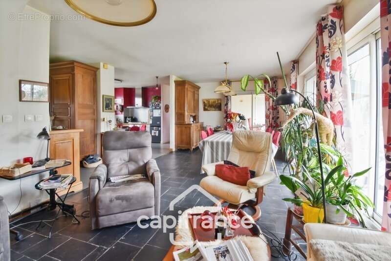 Maison à vendre 5 pièces proche de LONS LE SAUNIER (39000) - photo 10