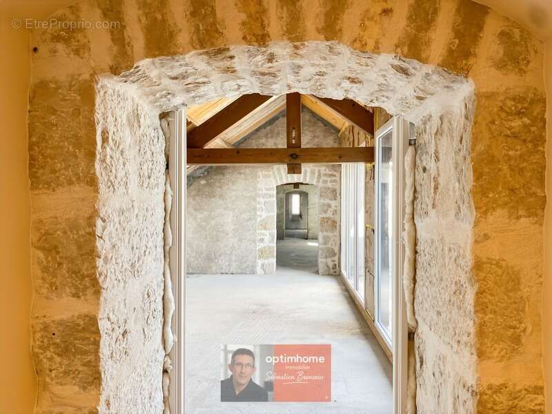 Appartement plateau brut à aménager – Dernier étage avec tropézienne – Dole (39100) - photo 8