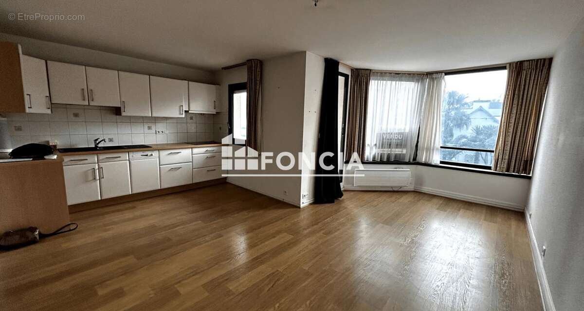 Appartement à PERROS-GUIREC